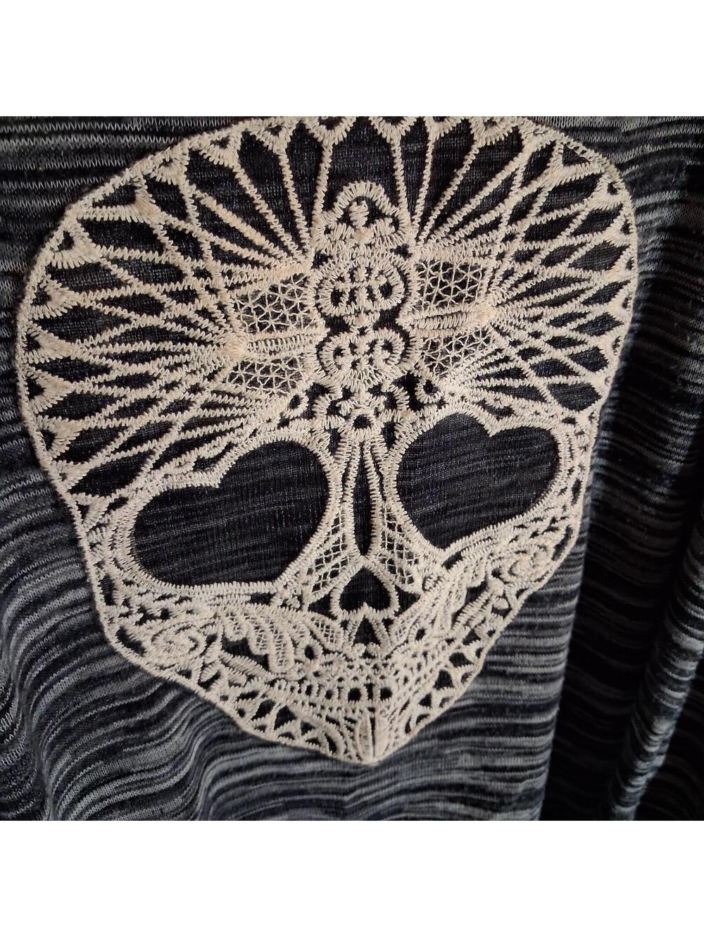 Sleeveless Gray and Black Striped Tank Top with White Skull Lace Detail - Picture 3 of 5